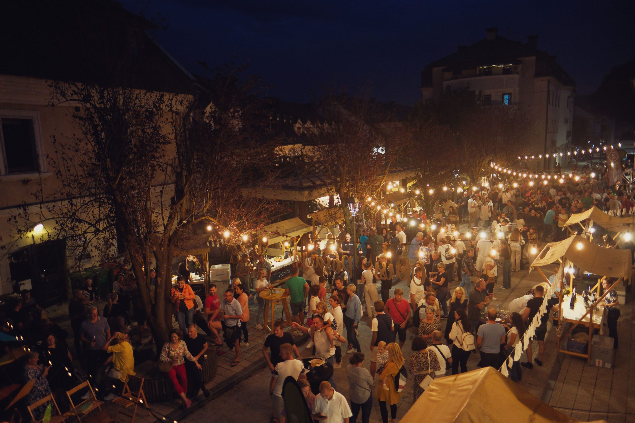Ulični festival Okusi Posavja v starem mestnem jedru Krškega